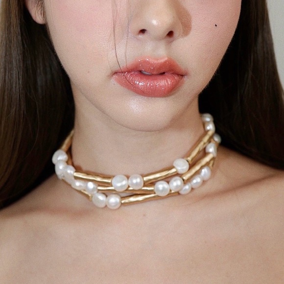 πΊπHPππΊ NWT Cult Gaia Zabelle Baroque Pearl Choker - Picture 10 of 16